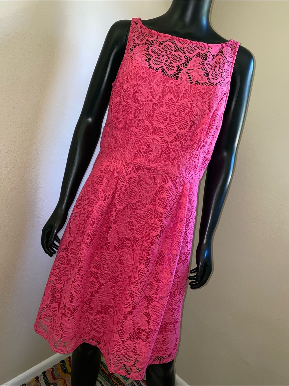SD Collection Fuchsia Lace Midi Dress